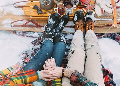 dragostea pluteşte ȋn aer …